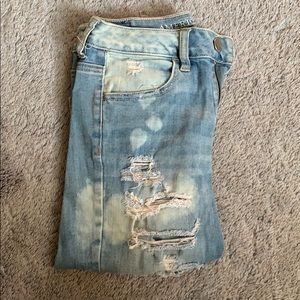 American Eagle Size 2 Super Stretch ripped jeans